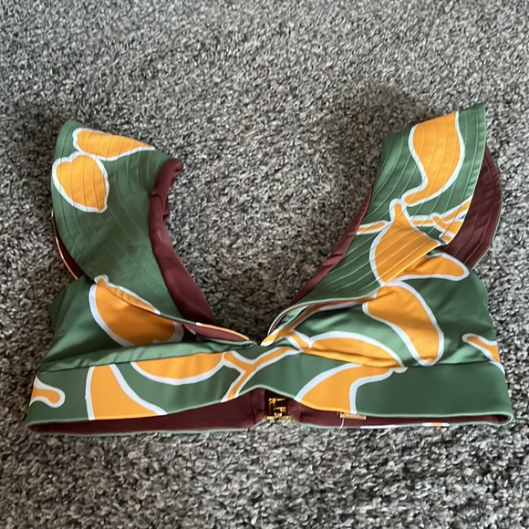 Juan de Dios Reversible Bikini Top NWT size M and size L - Picture 6 of 14